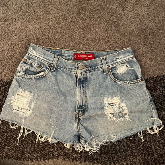 Levi's Pants - Brand New Levi Classic Denim Shorts